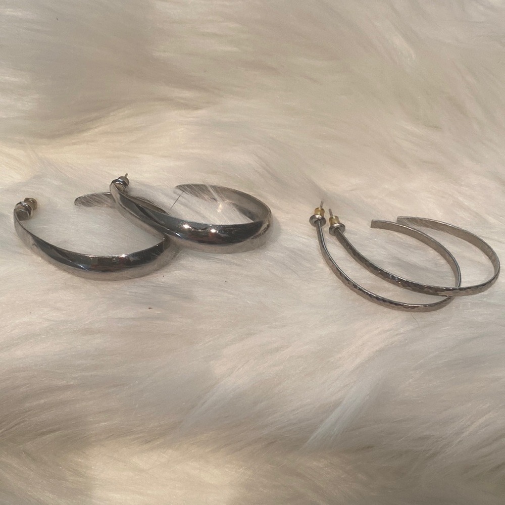 Set of two women’s silver earrings